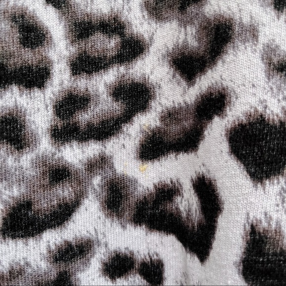 Splendid White Leopard Print Oversized Short Sleeve Top Women’s Small - Picture 7 of 9